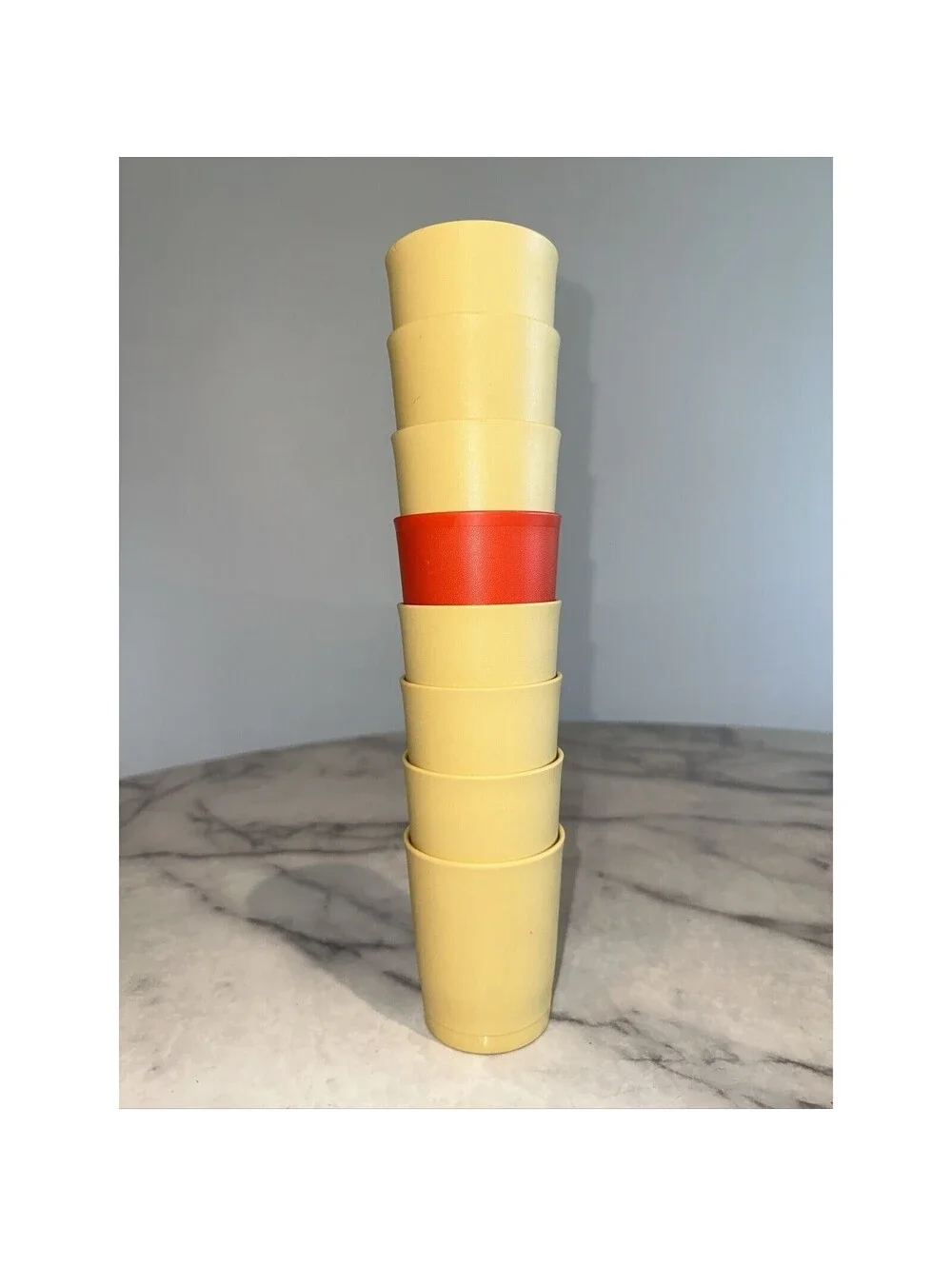 Tupperware vintage oz